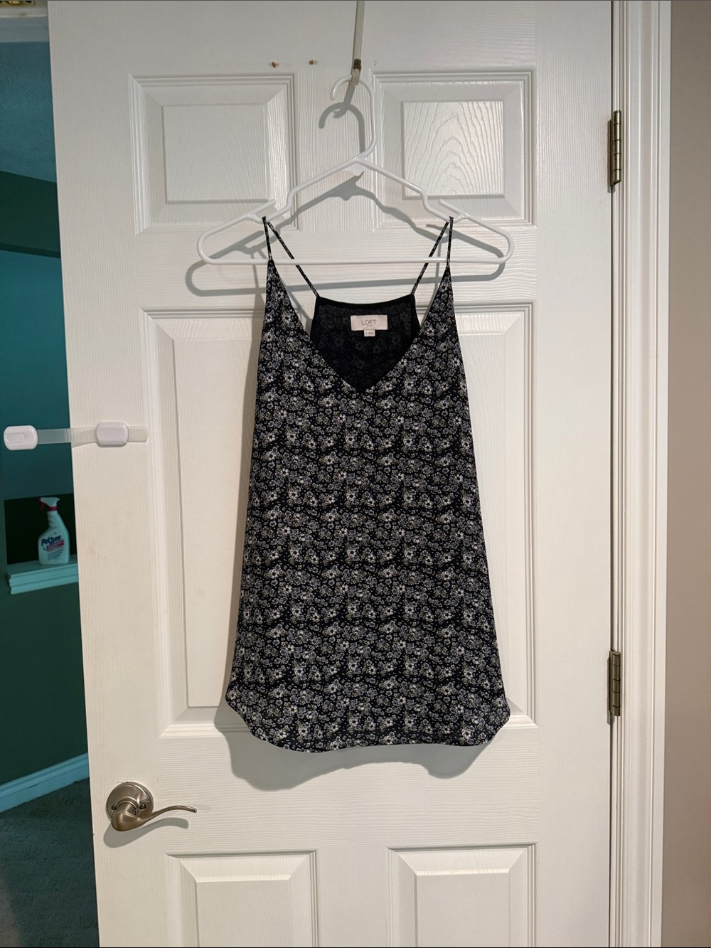LOFT Black and White Floral V-Neck Cami